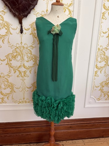 True vintage 1960s emerald - vintage,