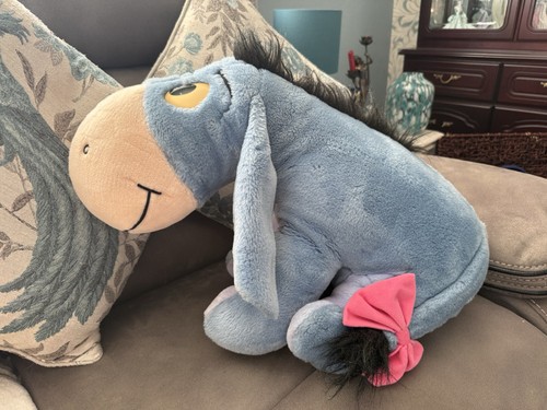 Authentic disney store eeyore - disney,