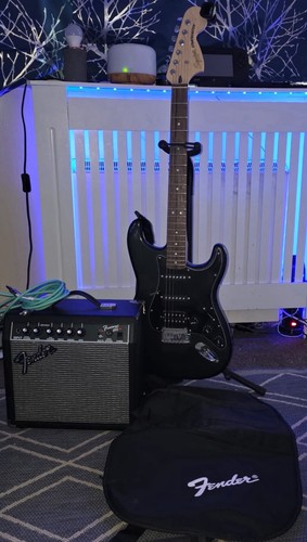 Fender squier stratocaster - fender,