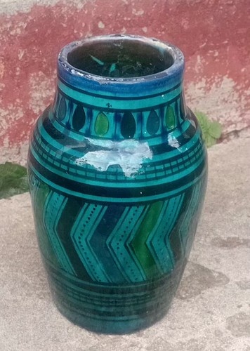 Spanish olive dark green - spanish,