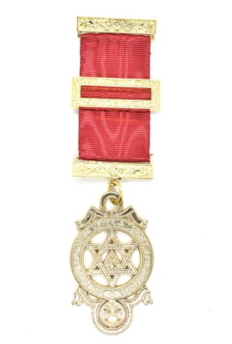 Masonic royal arch chapter - royal,
