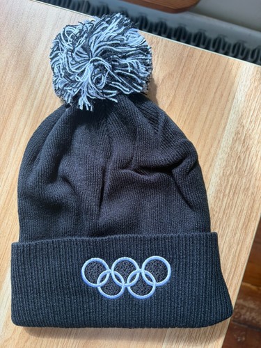 Olympics black bobble hat - black,