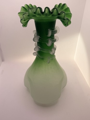 Vintage green frosted satin - green,