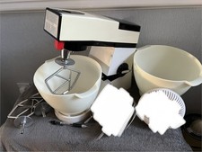 VINTAGE KENWOOD CHEF A901 White  Working with Attachments And Cover 1976 Onward