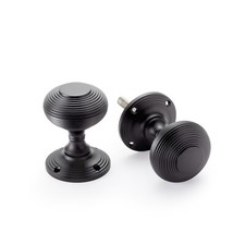 1 Pair of Black Beehive