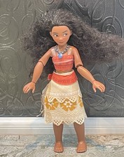 Disney MOANA Classic Doll