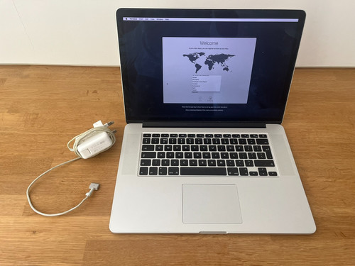 Apple a1398 macbook - pro, retina