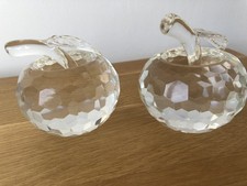 A pair of Beautiful Heavy Lead Crystal glass Apples. Honeycomb cut   VGC