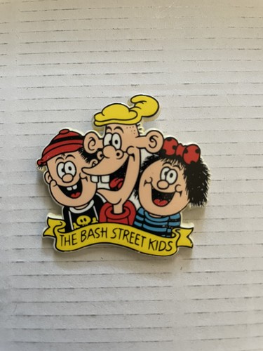 Bash street kids pin badge - bash,
