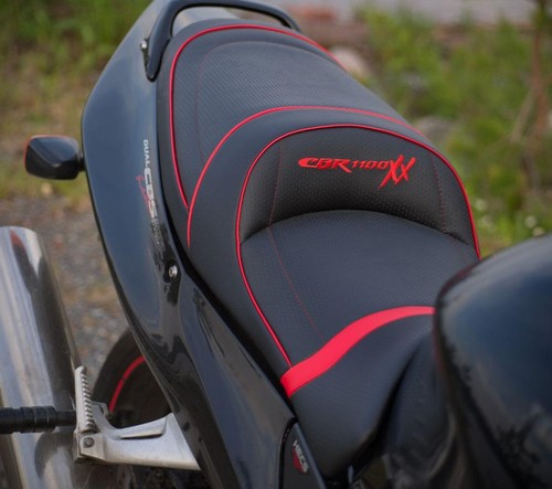 Honda cbr1100xx blackbird - honda,