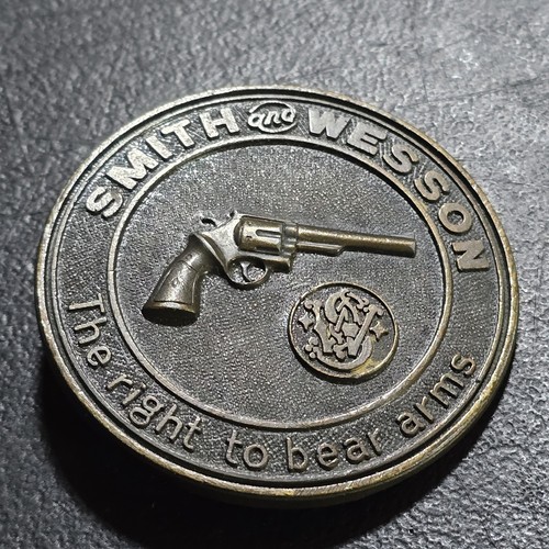 Smith and wesson belt - and,