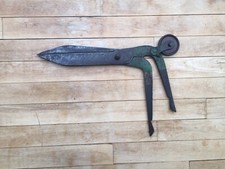 Vintage antique lawn edging shears with roller wheel needs replacement handles