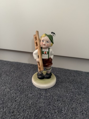 Goebel hummel figurine boy - goebel,