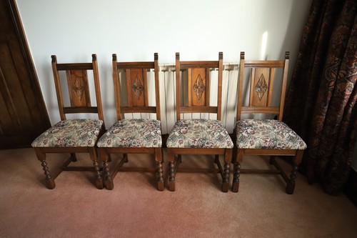 Set old charm dining - of, 4