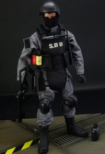 Special forces soldier - 1/6,