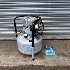 Jun Air Model 6-25 Silent Air Compressor 230v Single Phase 25L