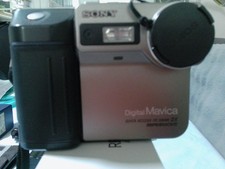 Sony Mavica MVC-FD81 0.8MP