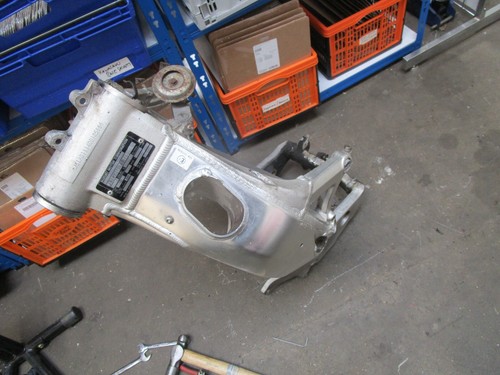Suzuki gsxr600ww srad - gsxr600ww, frame