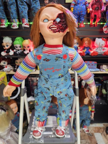 Chucky doll life size childs - ,