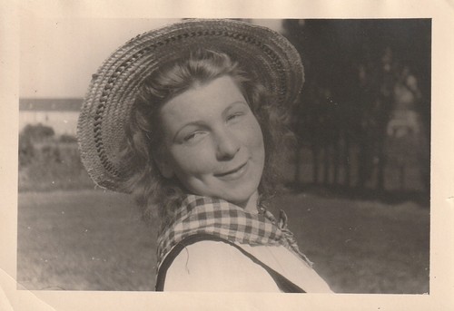 Vintage photo young woman with - photo,