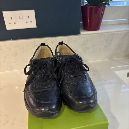 Sturdy navy all leather - all,