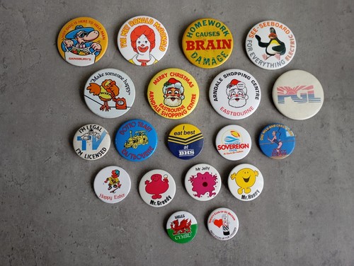 Vintage pin badges job - badges,