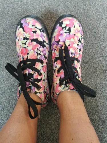 Floral blowfish shoes size - blowfish,