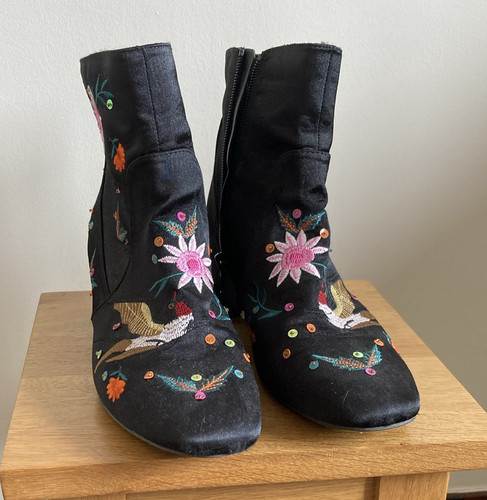 Women black floral - women’s,