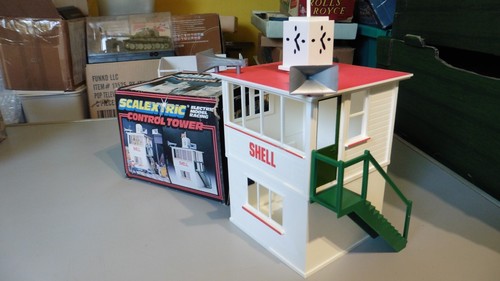 Excellent vintage scalextric - excellent,