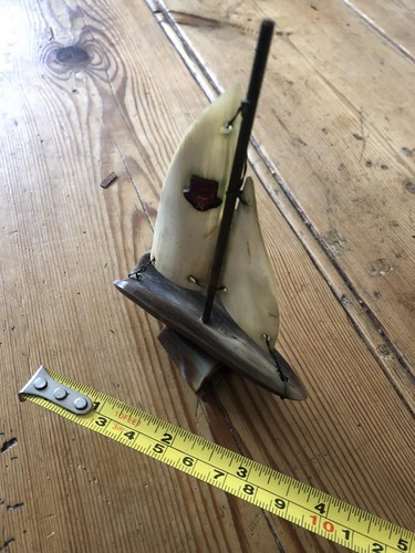 Small miniature horn - small,
