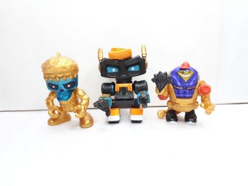 Treasure figures toy bundle - x,