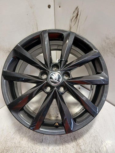 Skoda fabia alloy wheel - skoda,