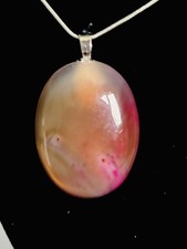 Agate Pendant Necklace