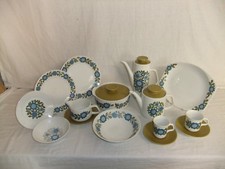 c4 Pottery Studio J & G Meakin