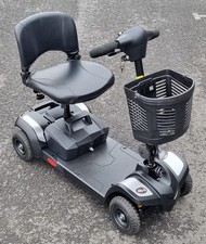 DRIVE MS026SIL Mobility Scooter. SHOWROOM CONDITION, Full Suspension.