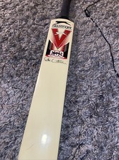 Vintage junior cricket bat - junior,