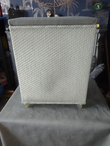 Vintage lloyd loom style - lloyd,