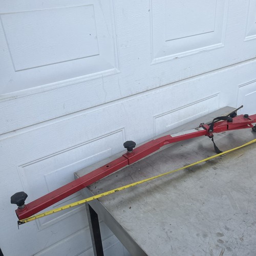 Car hoist lifting - car,