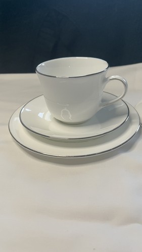 Royal doulton signature - royal,