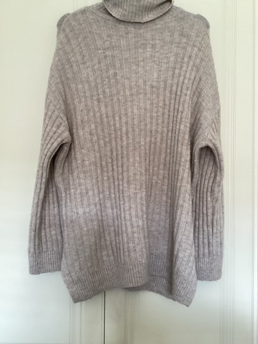 Beige soft knit - knit, ribbed