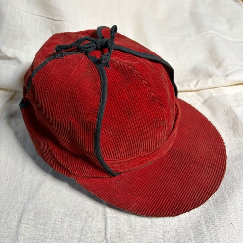 Vintage 1940s corduroy hat red - corduroy,