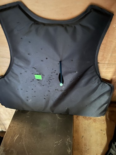 Glow the dark archery bolt - glow,
