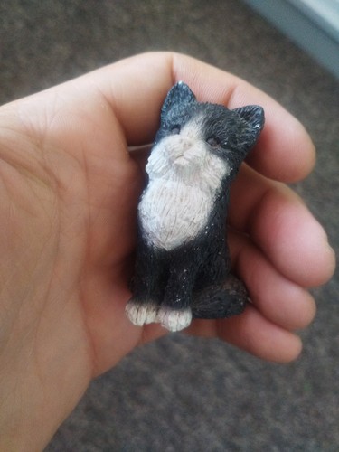Vintage stone critter littles - stone,