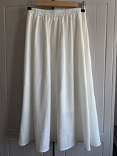 Brand new Elegant A-Line white
