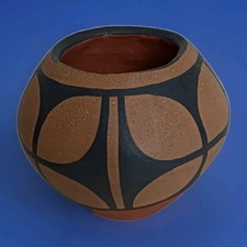 Art / Studio Pottery Clay