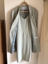 J Taylor Women's Dress Suit