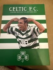 Hoidy Hooped Heroes Display