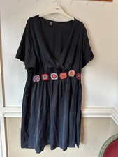 Ladies Shein 4 xl black