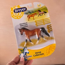 Breyer Stablemates Bay