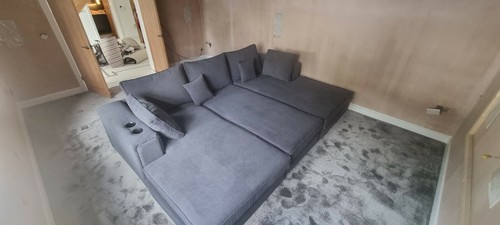 Big home theatre - chair, daybed